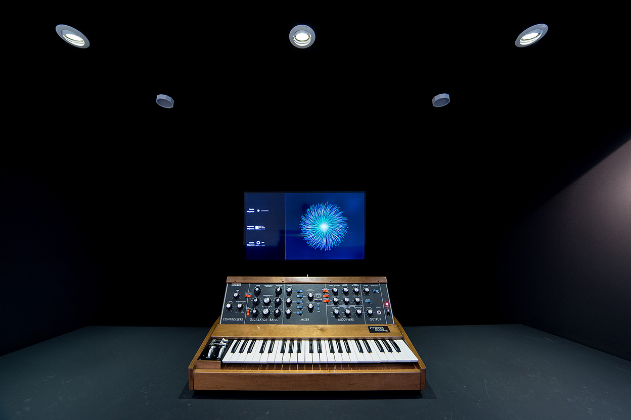 Electrosound, from Lab to the Danceflooor - Image 3 by Form+Essence